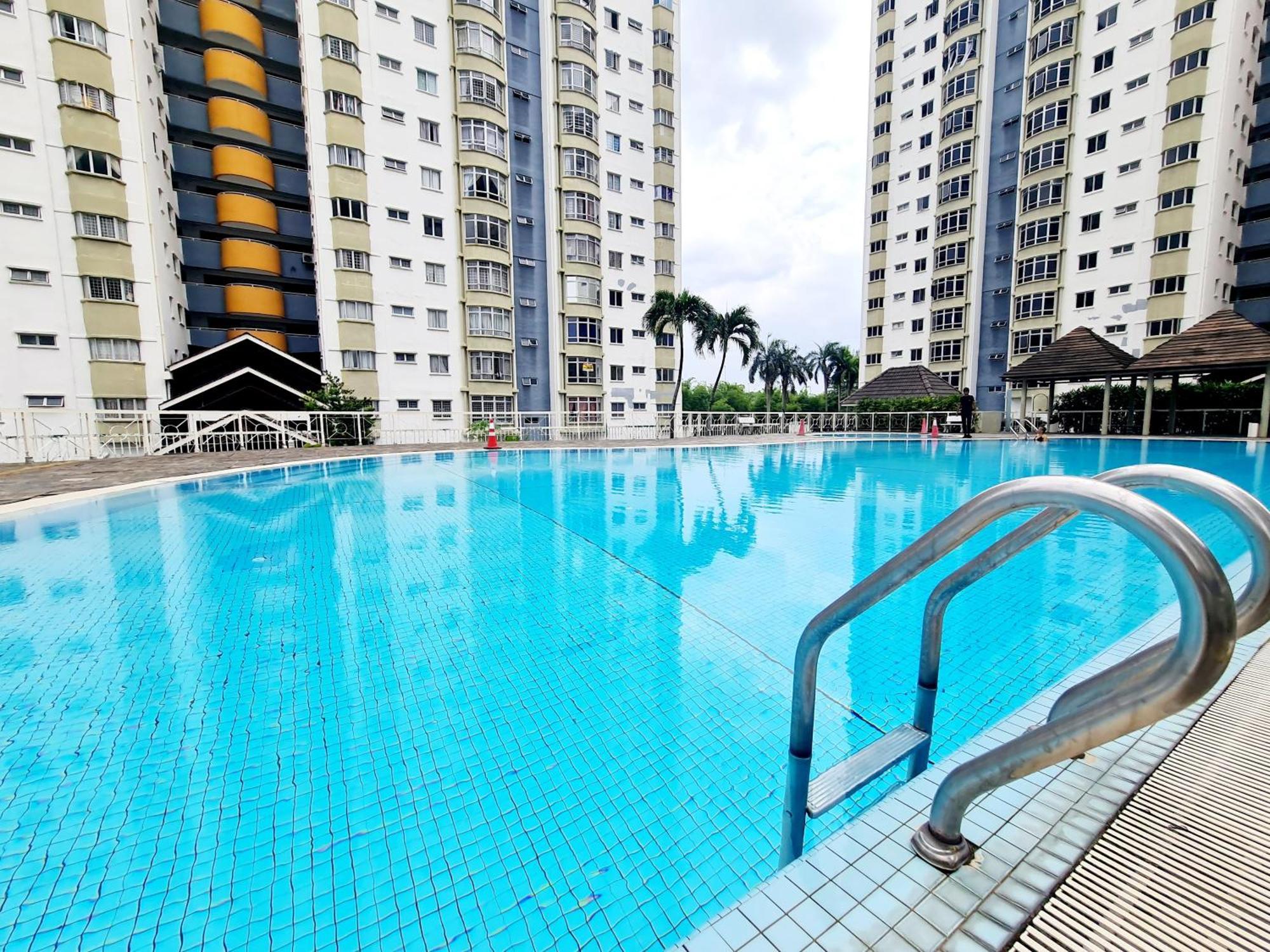 Apartment 9 Guest 3 Sri Petaling Night Market Bkt Jalil Pavilion Jalil Stadium Sport Center Imu Tbs Station Kuala Lumpur